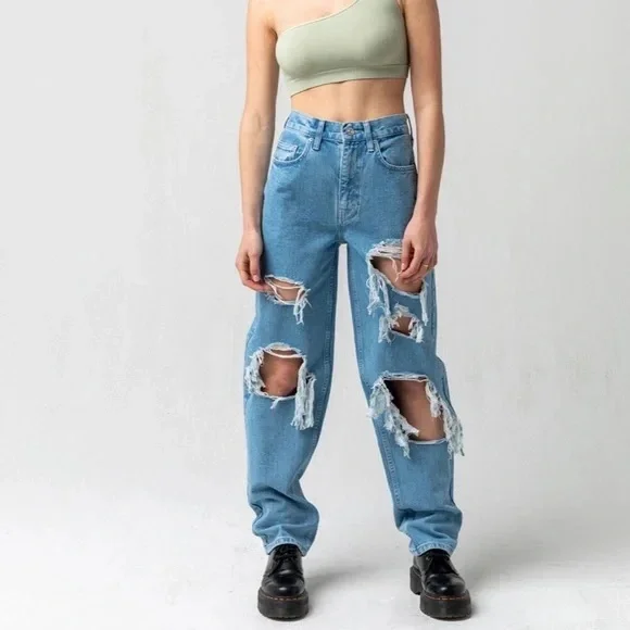BDG Urban Outfitters High Rise Baggy Jeans - Picture 13 of 13